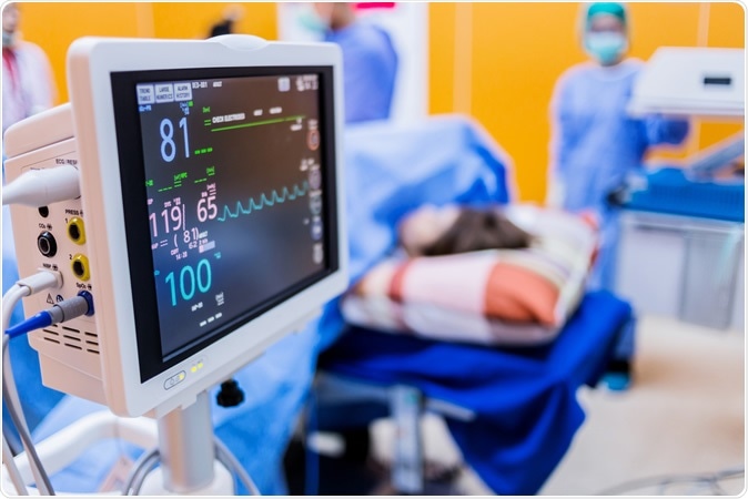 Study: Hospital Preparedness for COVID-19: A Practical Guide from a Critical Care Perspective. Image Credit: WHYFRAME / Shutterstock