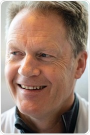 Professor Brian J. Willett