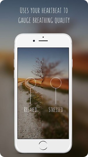 Uses your heartbeat to gauge breathing quality