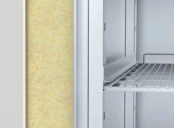 Laboratory Refrigerators L400 to preserve the integrity of valuable research and clinical samples