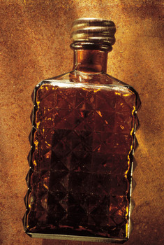 According to researchers a single malt whisky can beat the threat of cancer, thanks to high levels of a powerful antioxidant that kills cancer cells.