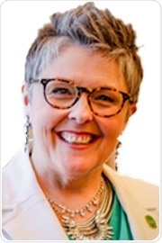 Dr. Michelle Peace headshot