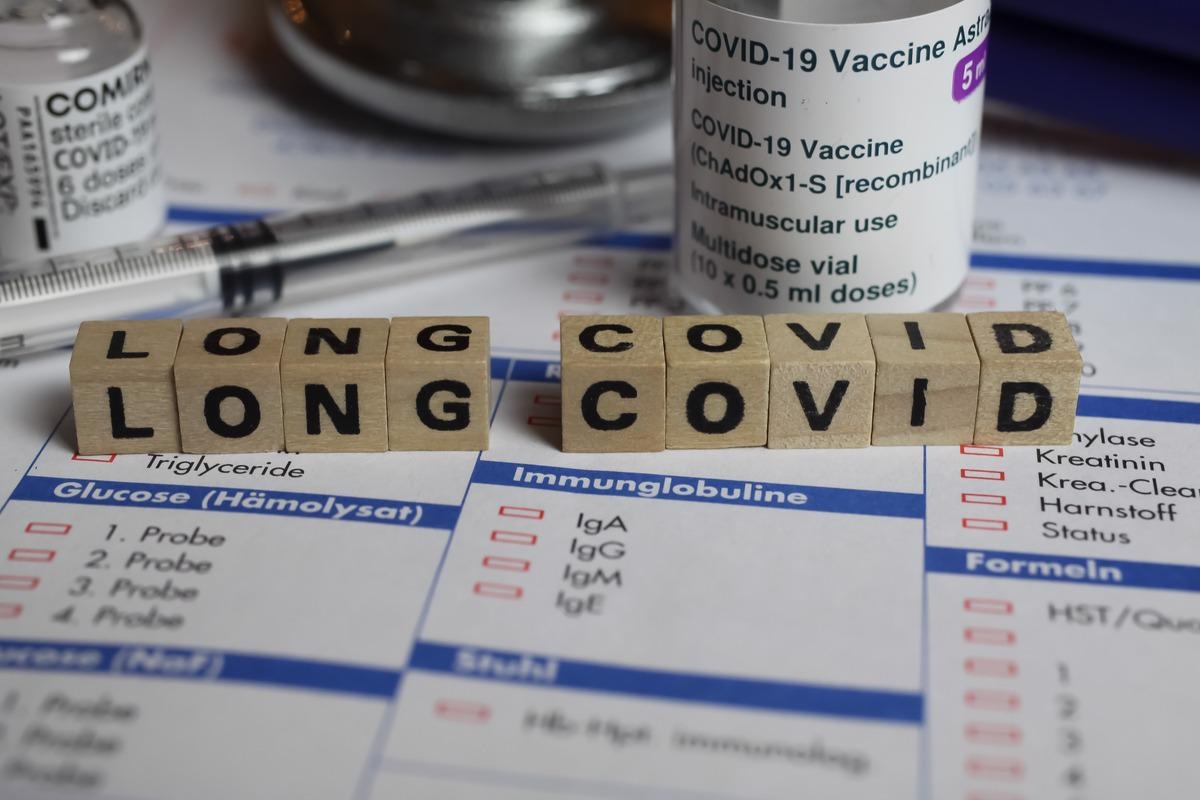 Study: Reduced Cell Surface Levels of C-C Chemokine Receptor 5 and Immunosuppression in Long Coronavirus Disease 2019 Syndrome. Image Credit: Ralf Liebhold/Shutterstock