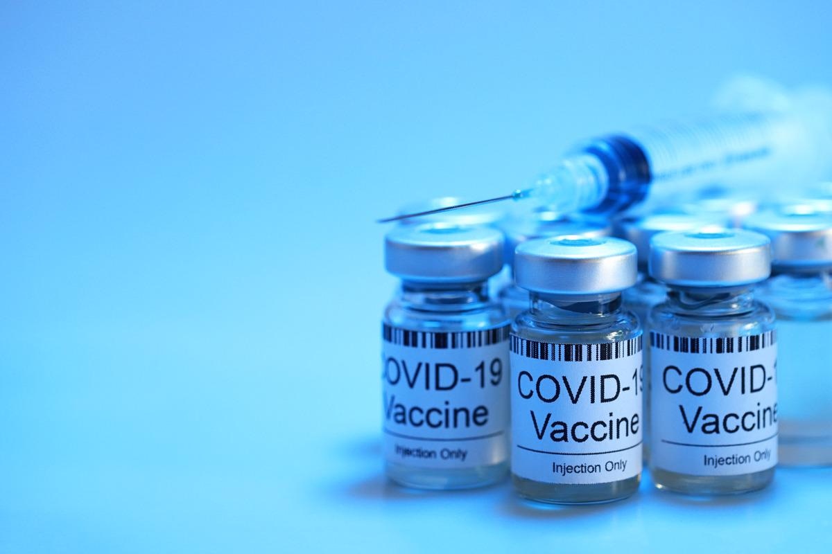 Study: Which countries need COVID-19 vaccines the most? Development of a prioritisation tool. Image Credit: TY Lim/Shutterstock