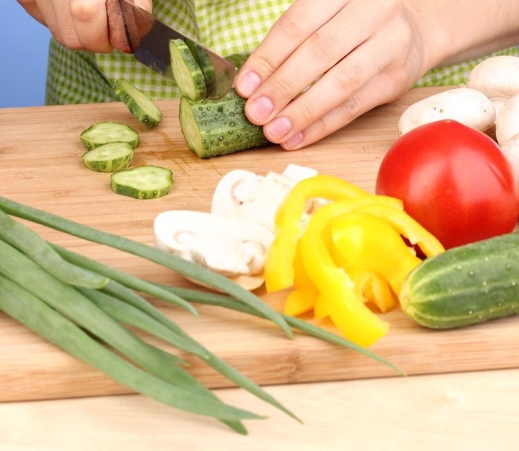 Healthy diet interventions targeting parents of young children could provide benefits for both