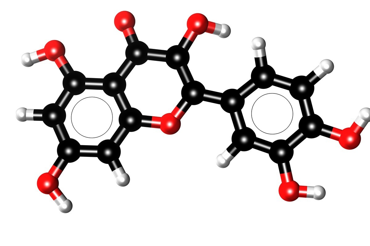 Study: Commercially Available Flavonols Are Better SARS-CoV-2 Inhibitors Than Isoflavone and Flavones. Image Credit: clobatot/Shutterstock