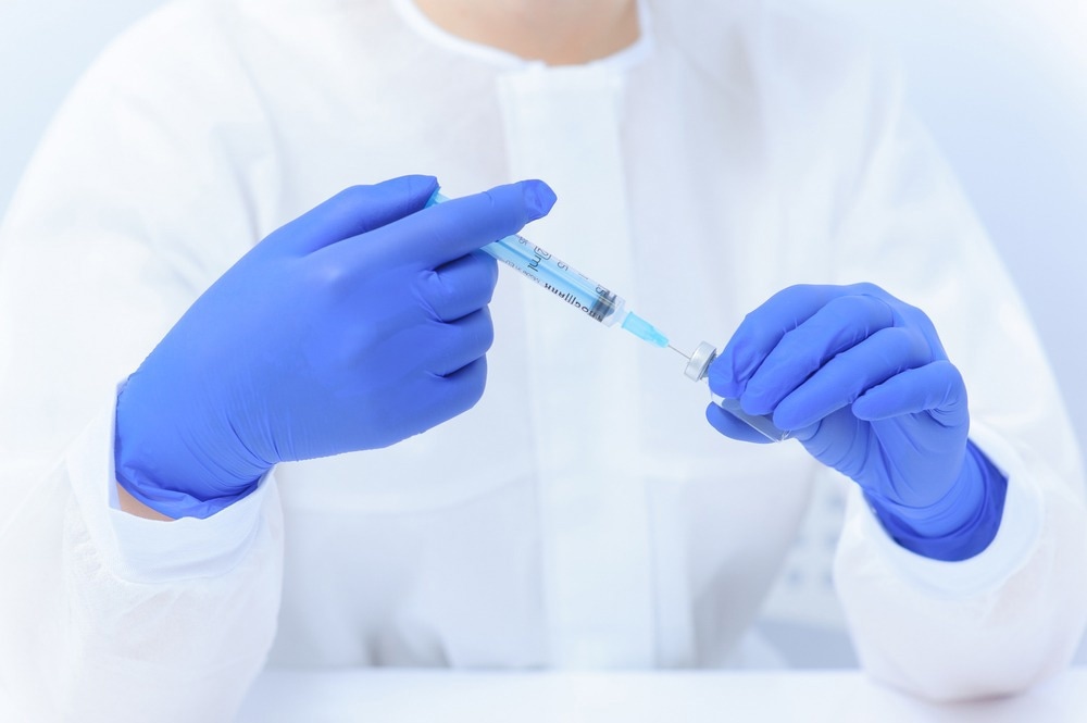 Study: Impact of vaccination on post-acute sequelae of SARS CoV-2 infection in patients with rheumatic diseases. Image Credit: V_Lisovoy/Shutterstock