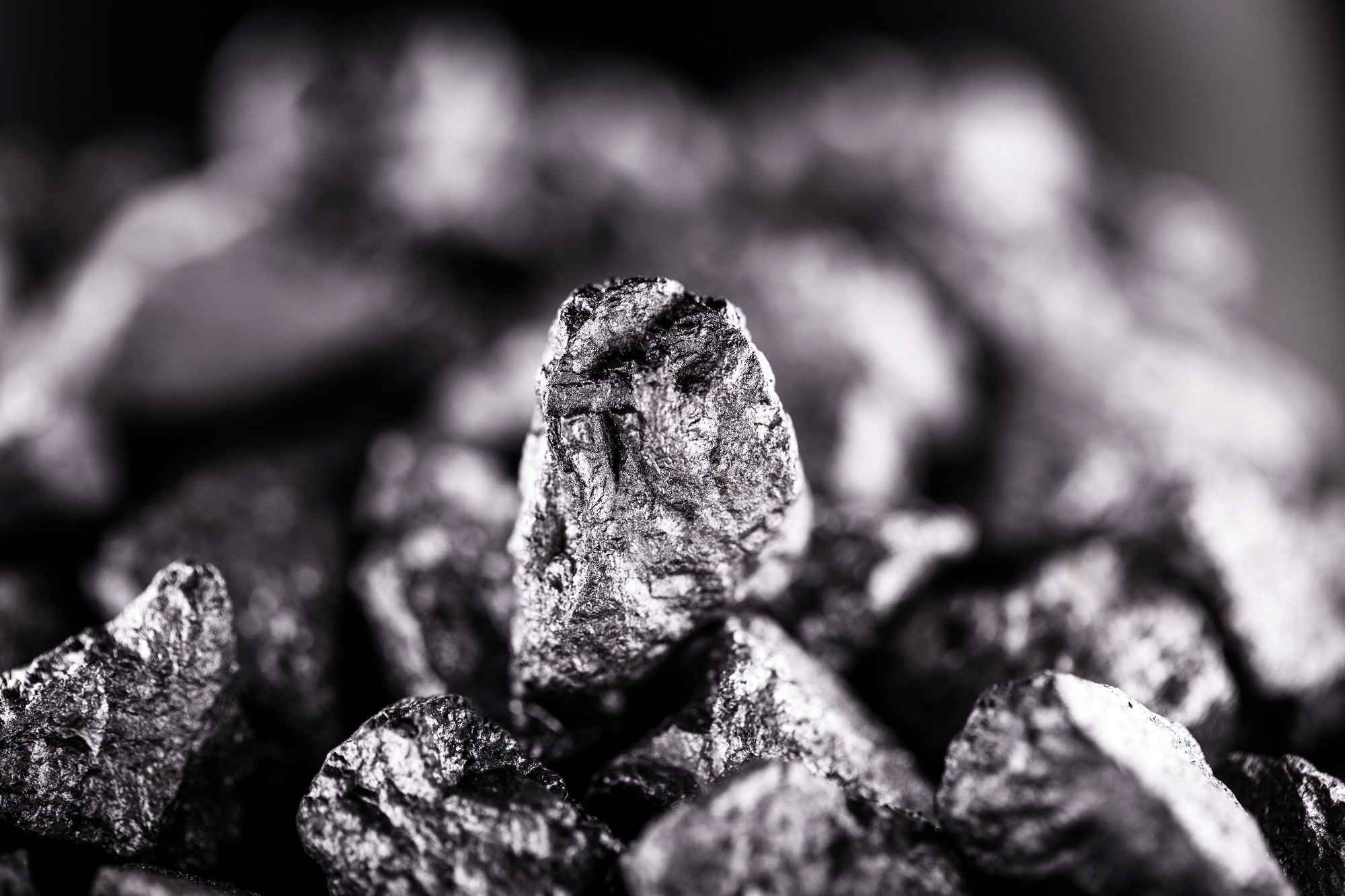 Study: Effect of aluminum accumulation on bone and cardiovascular risk in the current era. Image Credit: RHJPhtotos/Shutterstock.com