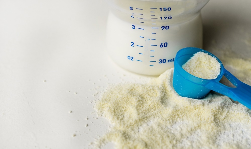 Study: Cross-Sectional Analysis of Infant Diet, Outcomes, Consumer Behavior and Parental Perspectives to Optimize Infant Feeding in Response to the 2022 U.S. Infant Formula Shortage. Image Credit: Ksenia Sandulyak/Shutterstock.com