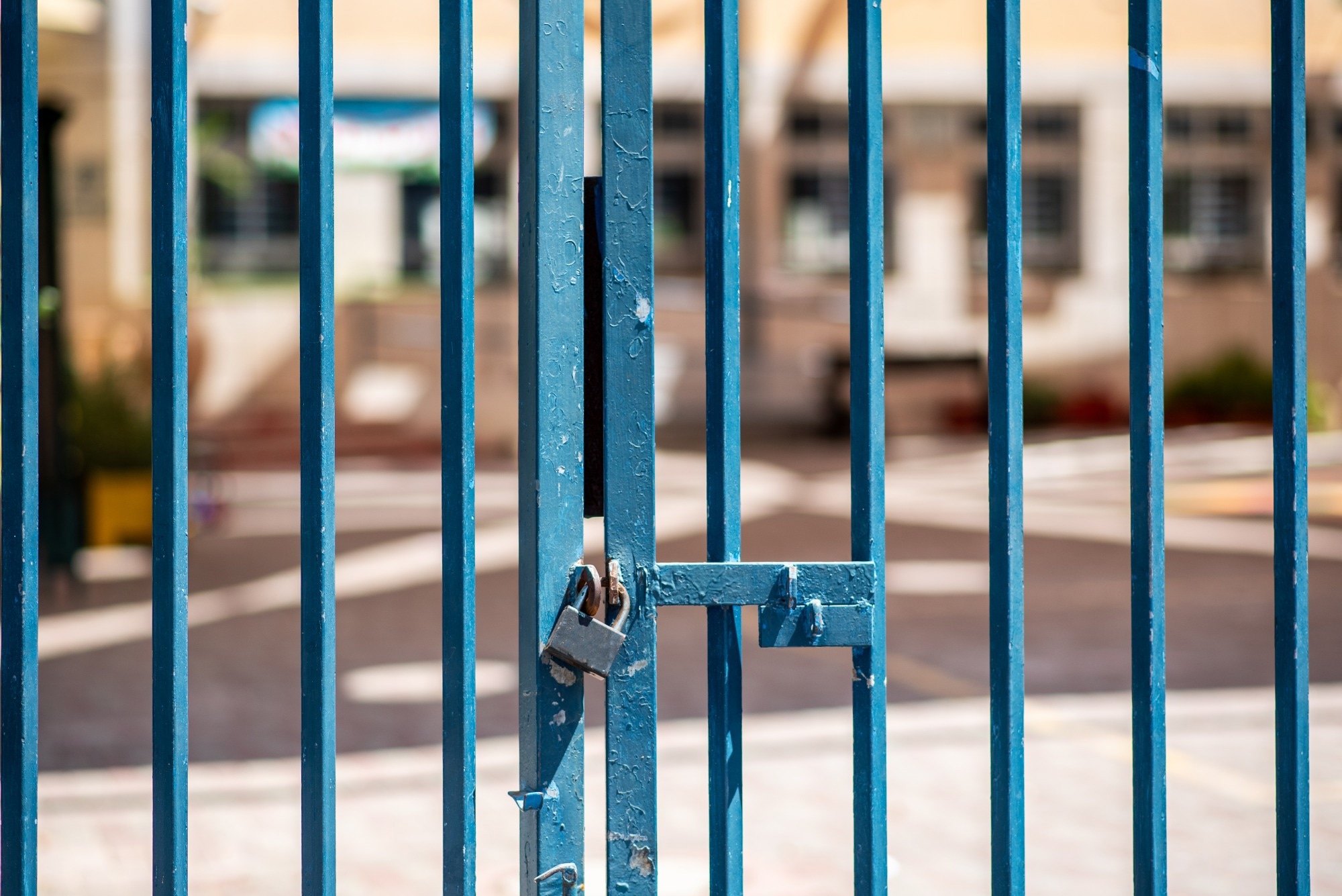 Study: School closures due to seasonal influenza: a prospective data collection-based study of eleven influenza seasons—United States, 2011–2022. Image Credit: Inna Reznik/Shutterstock.com