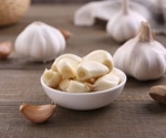 Raw white garlic shows promise in boosting heart health and reducing disease risks