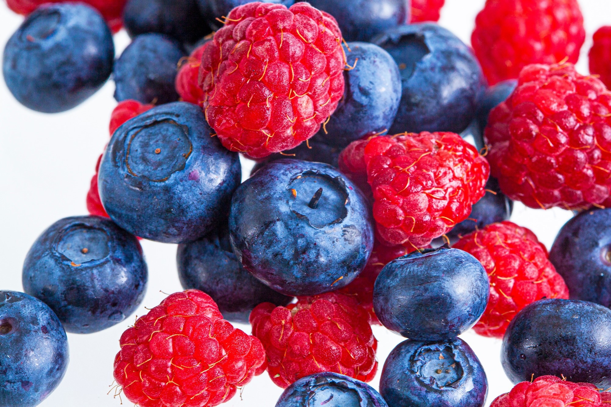 Study: Effect of replacing commonly consumed fruit in the United States with berries in the USDA healthy Dietary Patterns: a modeling analysis. Image Credit: Alexandra Lande / Shutterstock